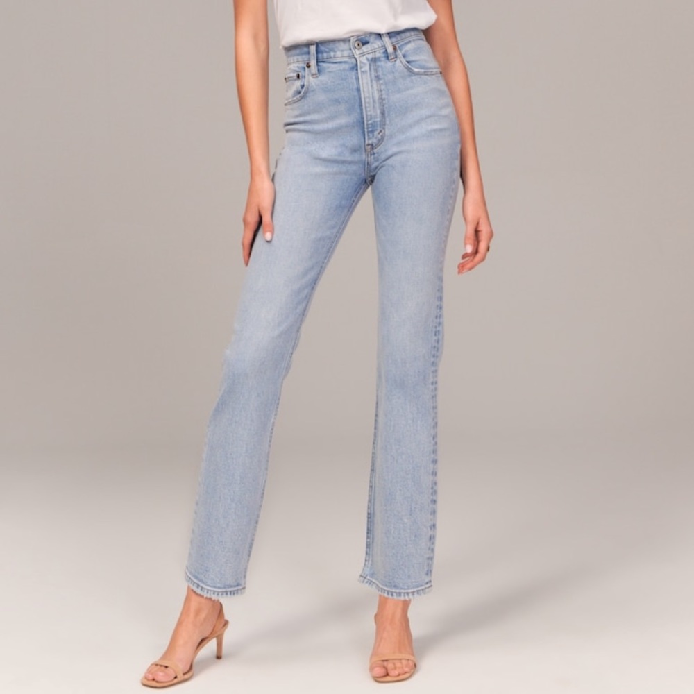 A&F Ankle Straight Ultra High Rise Jeans
